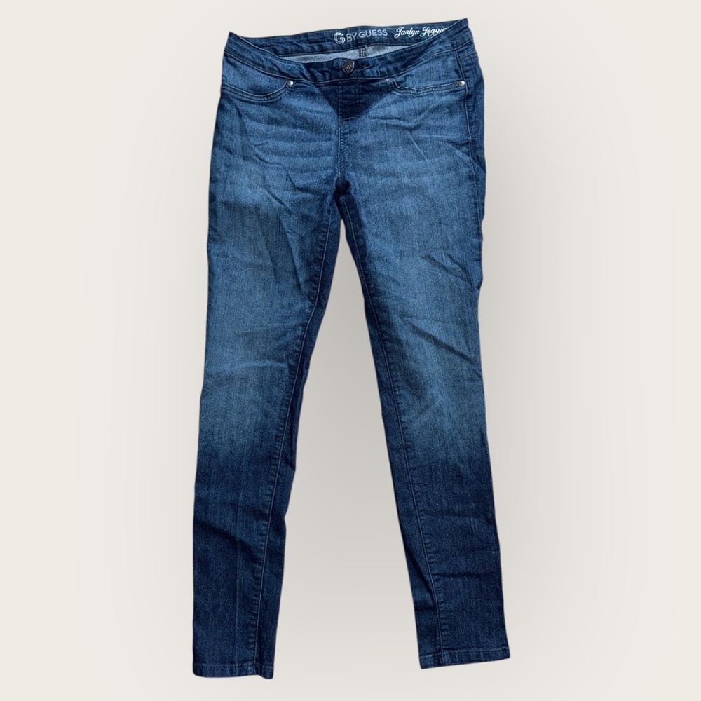 G by GUESS Women's Size XL Straight Leg Jeans. Dark Blue. The G by GUESS Women's